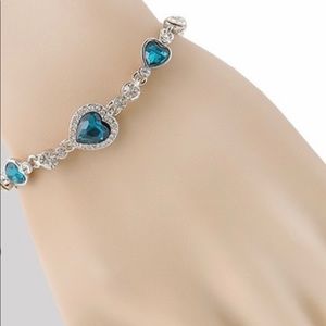 Heart diamond blue bracelets